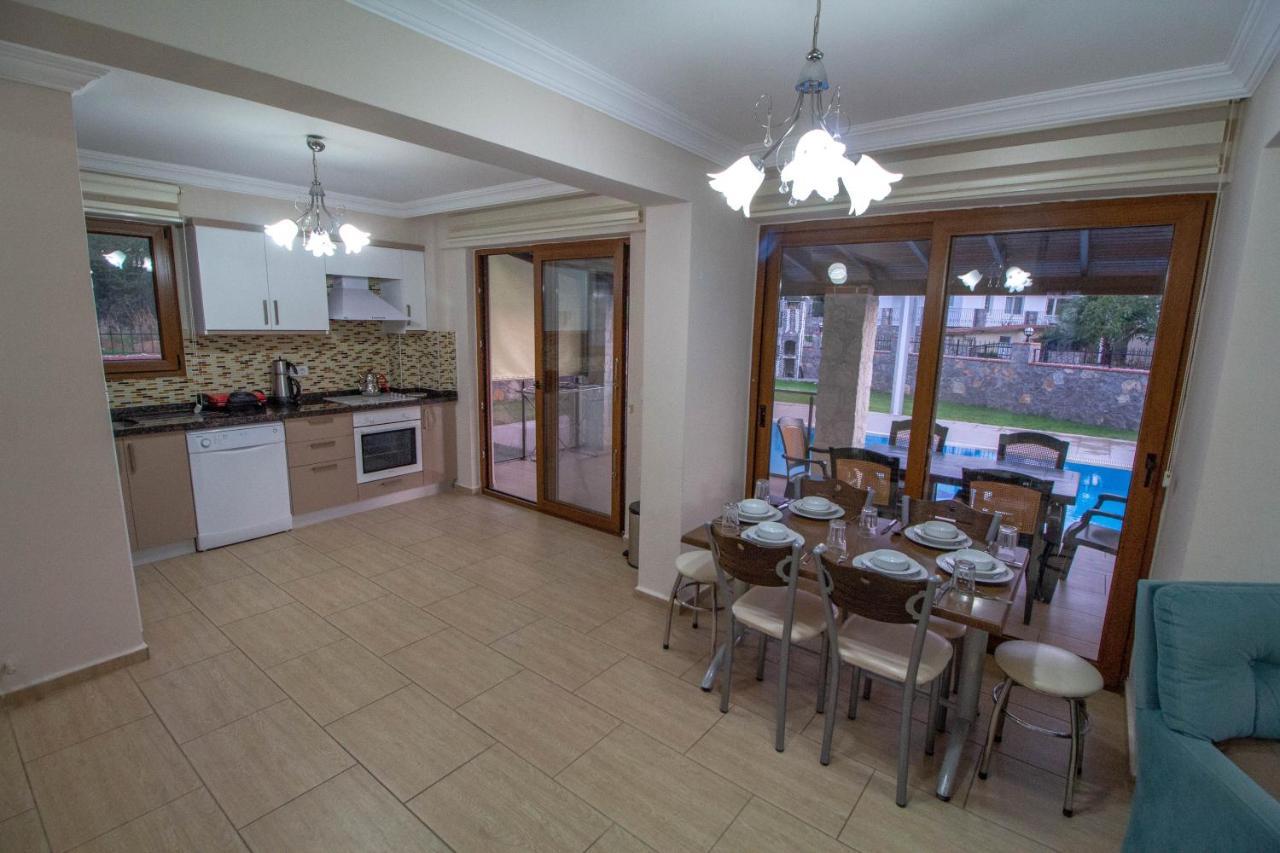 Villa Prestij Garden 4+1 , Oezel Havuzlu,