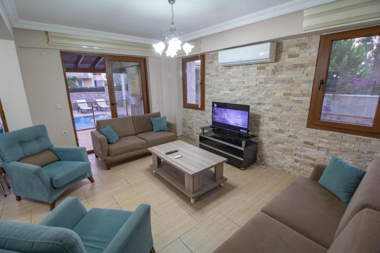 Villa Prestij Garden 4+1 , Oezel Havuzlu,