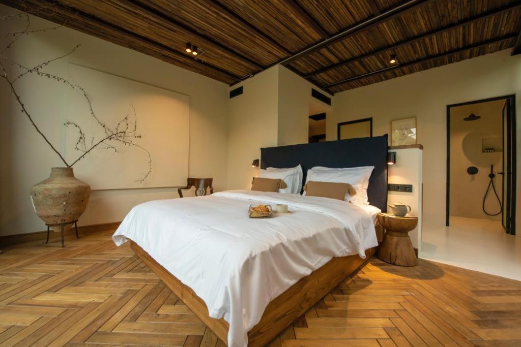 To Be Social House Resort *