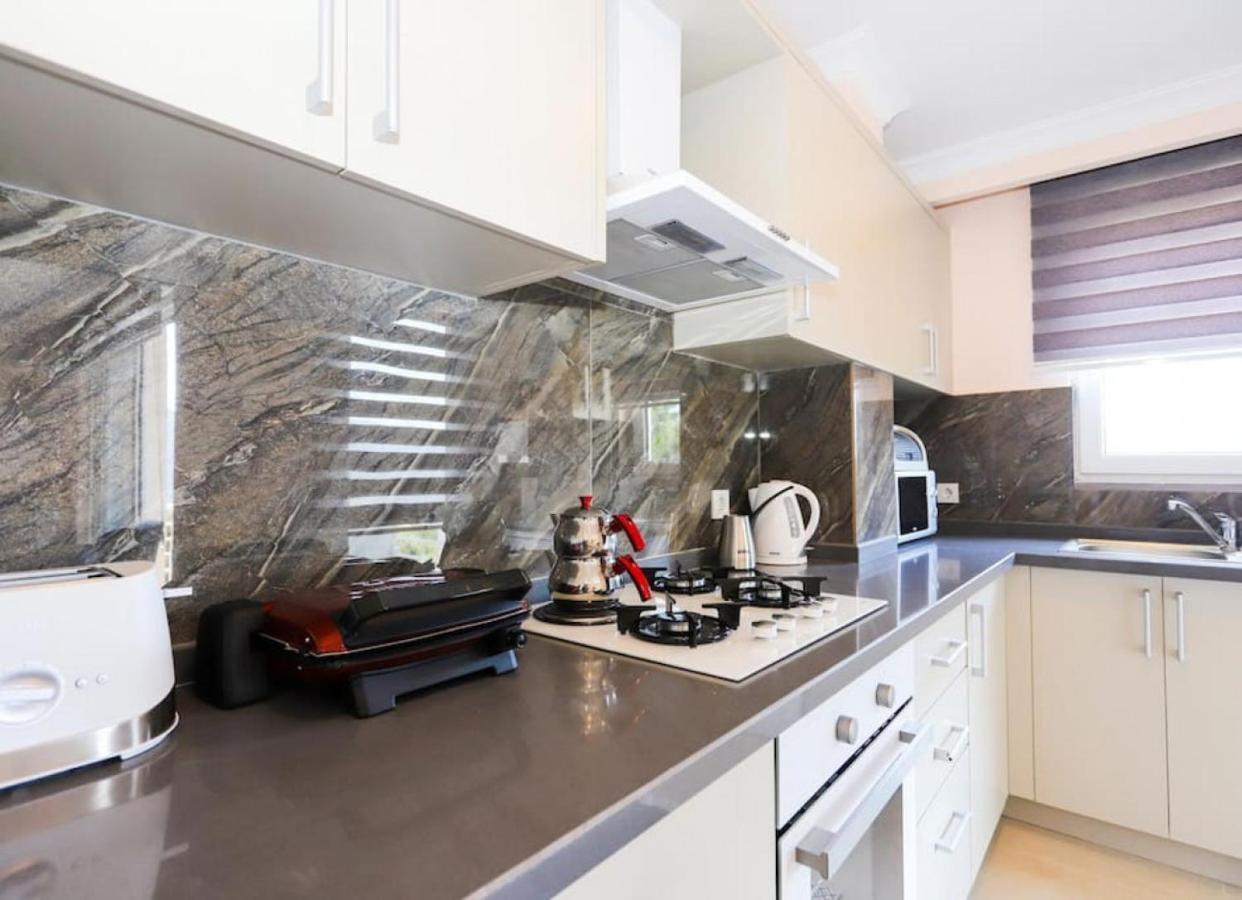 Amazing Duplex With Fascinating View And Shared Pool In Gocek Appartement *