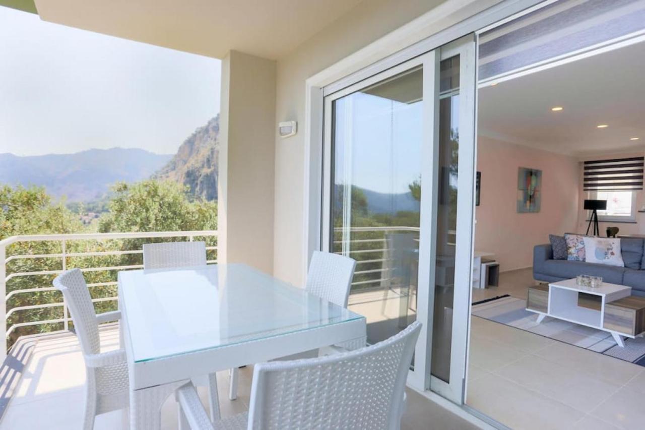Appartement Amazing Duplex With Fascinating View And Shared Pool In Gocek *
