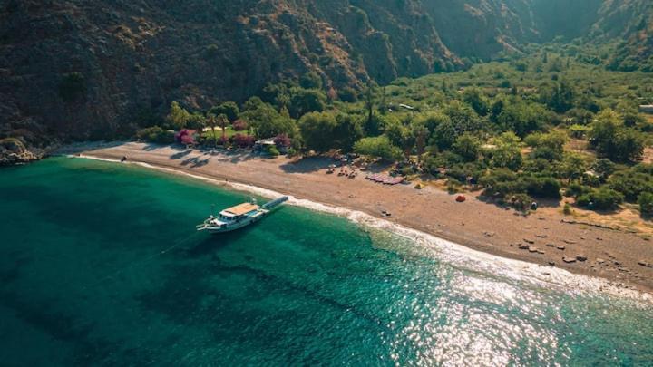 Butterfly Valley Glamping Luxury tent