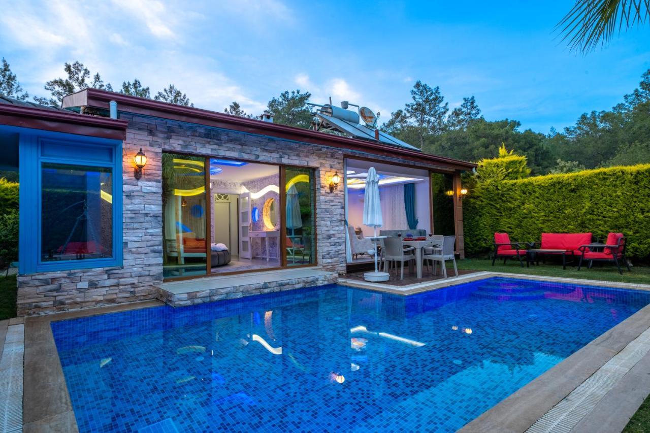 Terra Nehir Villa *