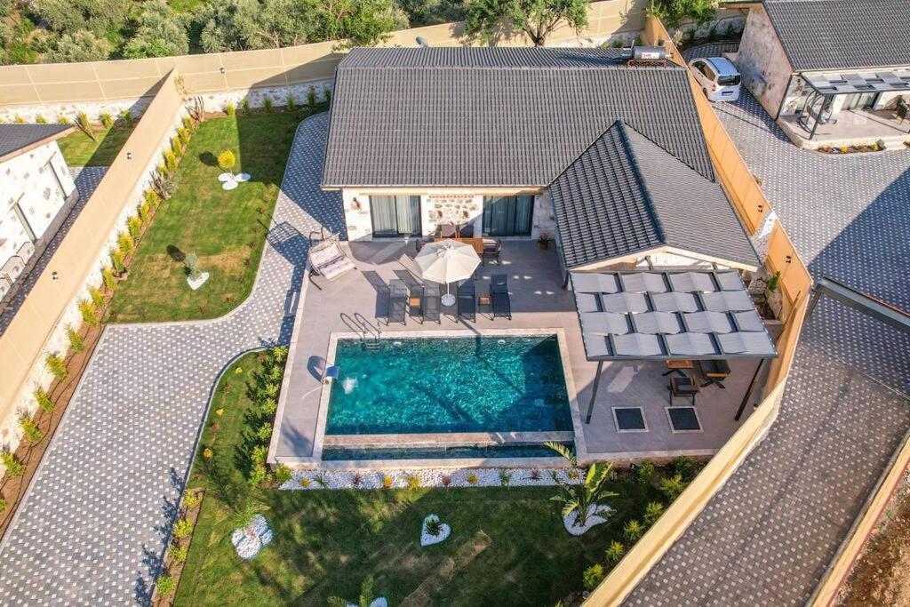 Ader 6 Villa *