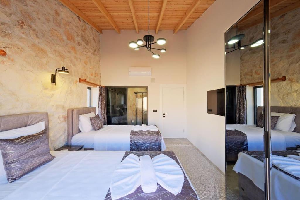 Villa Ader 4 *