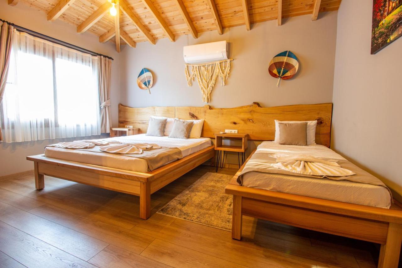 Pineyard Villas *