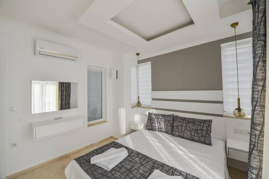 Marsel Evi Oeluedeniz Fethiye