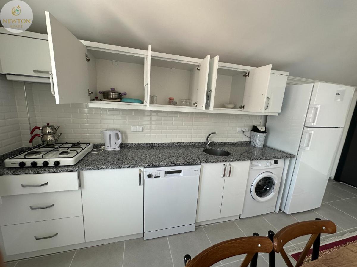 Newton Apart Aparthotel