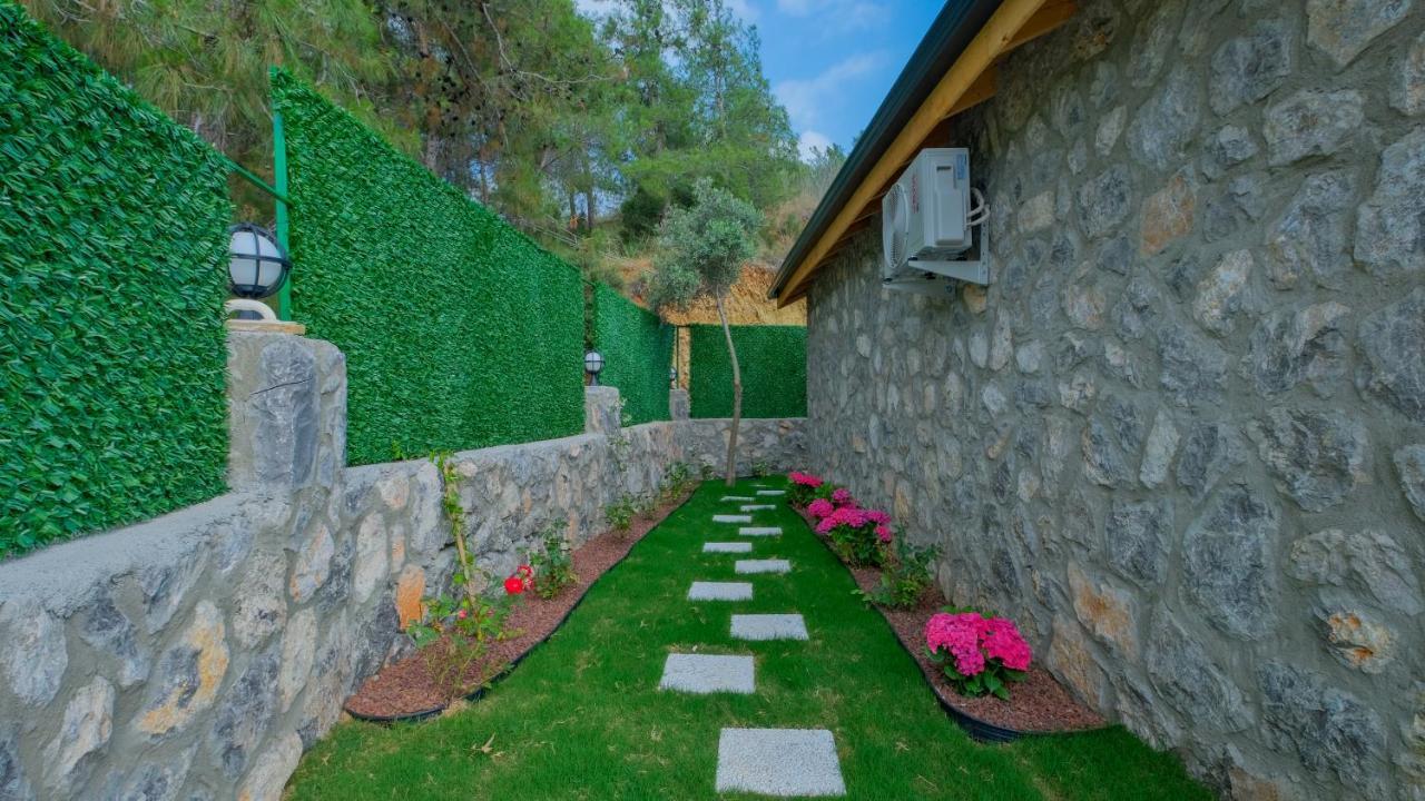 Guntekin Stone