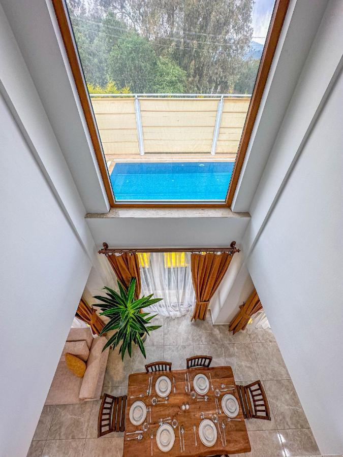 Tuna Oeluedeniz 4+1 Villa, Oezel Havuzlu, *