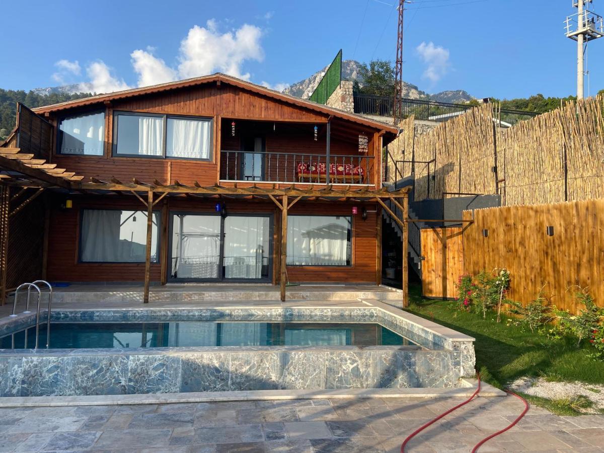 Villa Vazgecilmezim Deniz Manzarali ,sessiz,sakin