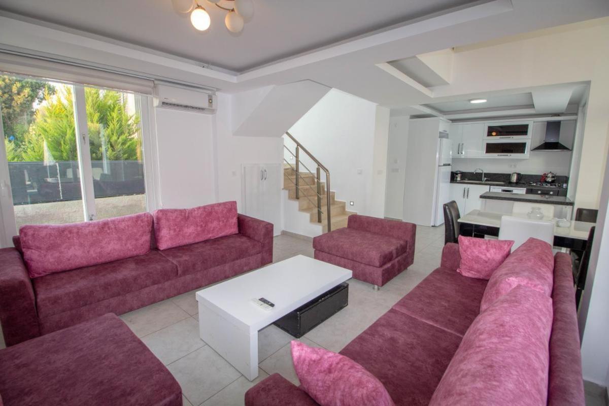 Cihan Villa, Oezel Havuzlu, Villa