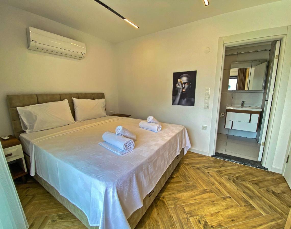 Nokta Life B Villa, Oezel Havuzlu, Villa