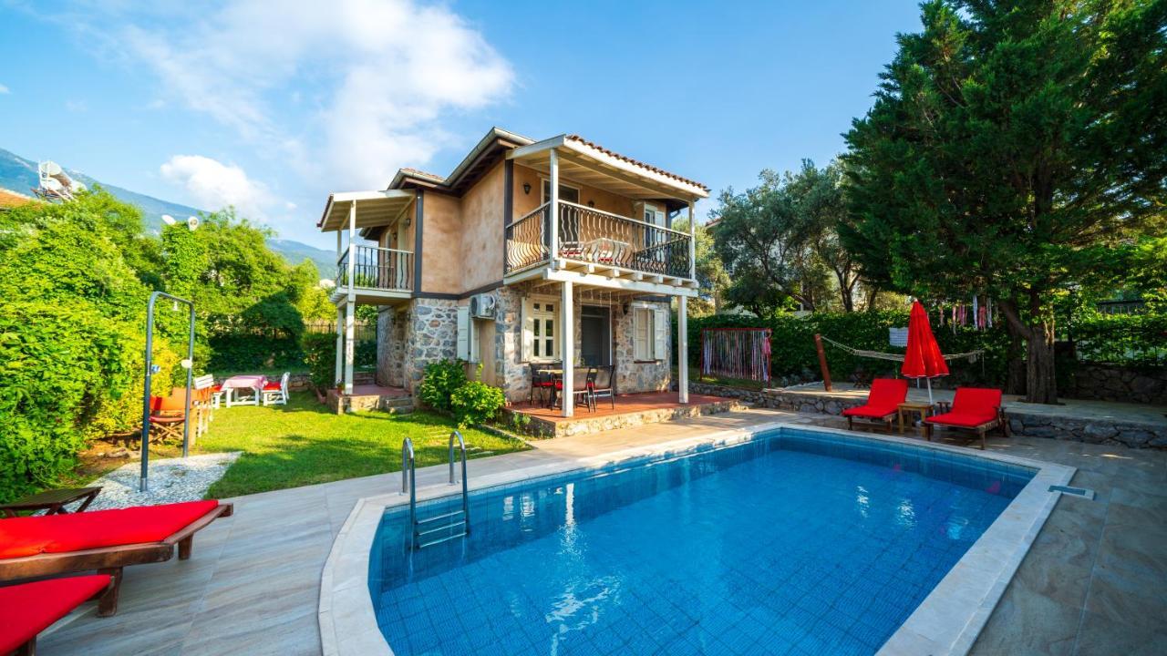 Aurora In Oeluedeniz * Fethiye