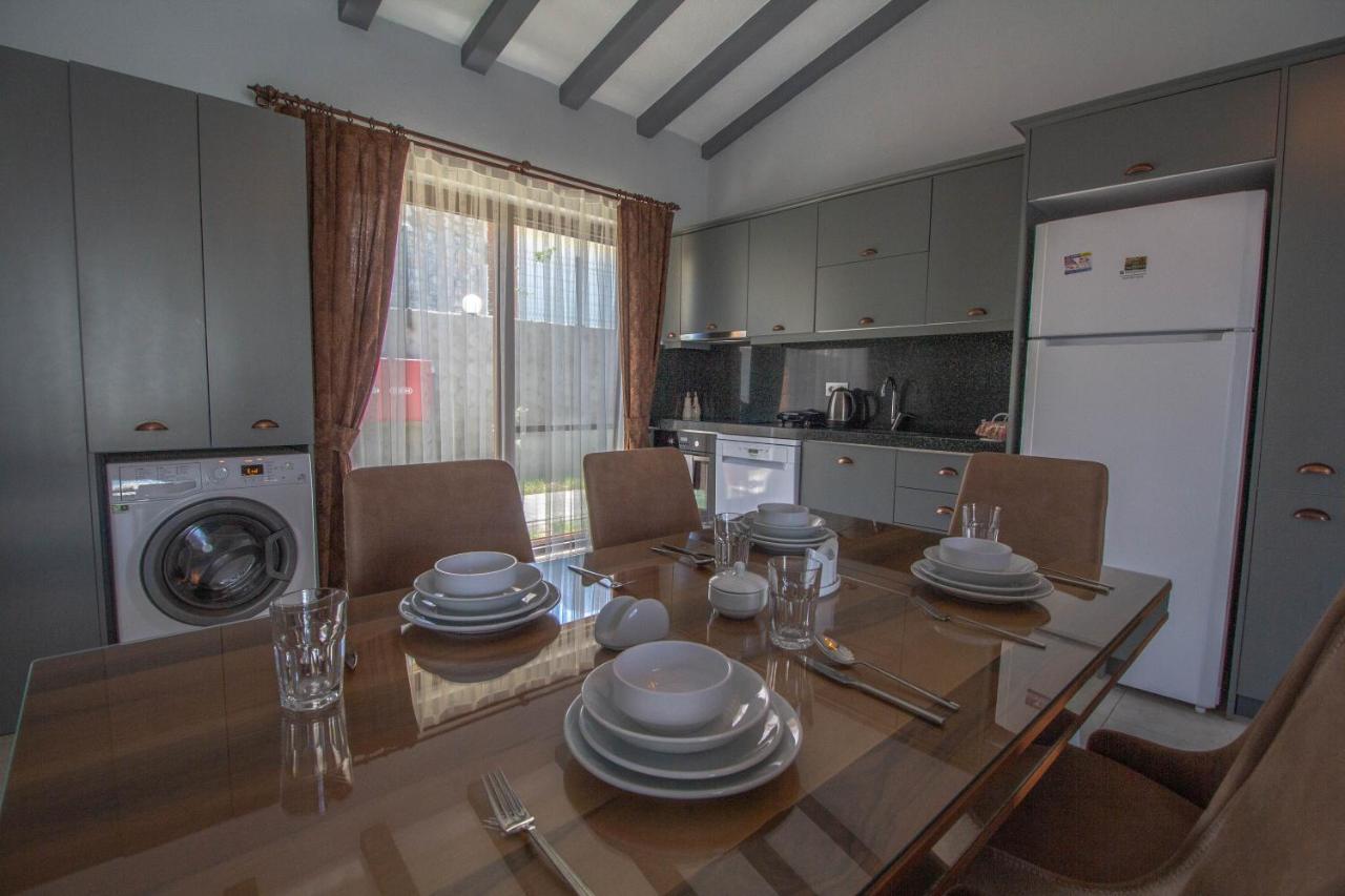 Villa Likya B 2+1 Villa, Oezel Havuzlu, *