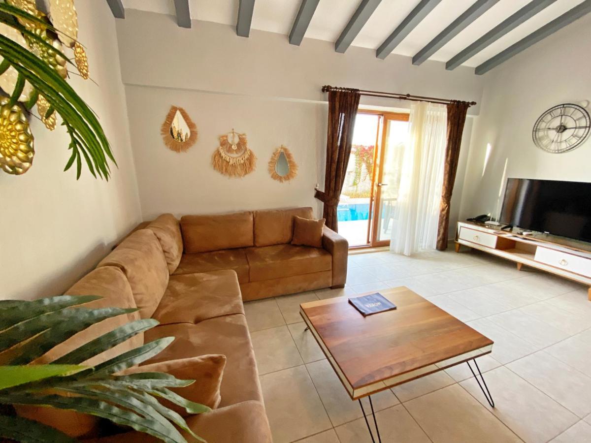 Villa Likya B 2+1 Villa, Oezel Havuzlu, Fethiye