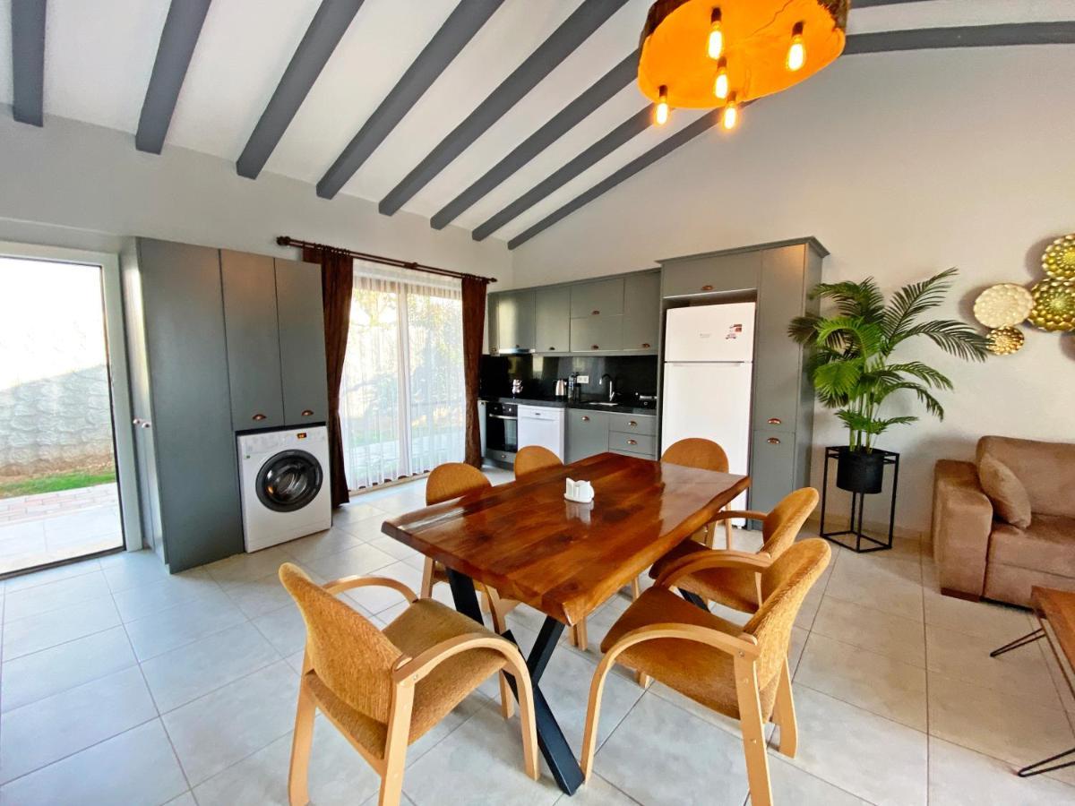Villa Likya B 2+1 Villa, Oezel Havuzlu, Fethiye