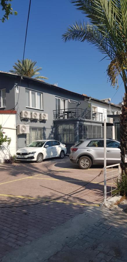 Apartment Moni Homes *