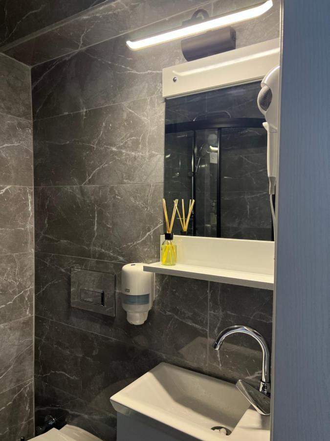 Moni Homes Apartment