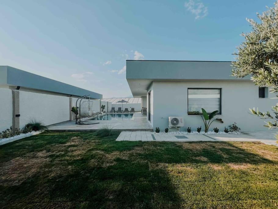 Ada Exclusive Houses 2 Villa *