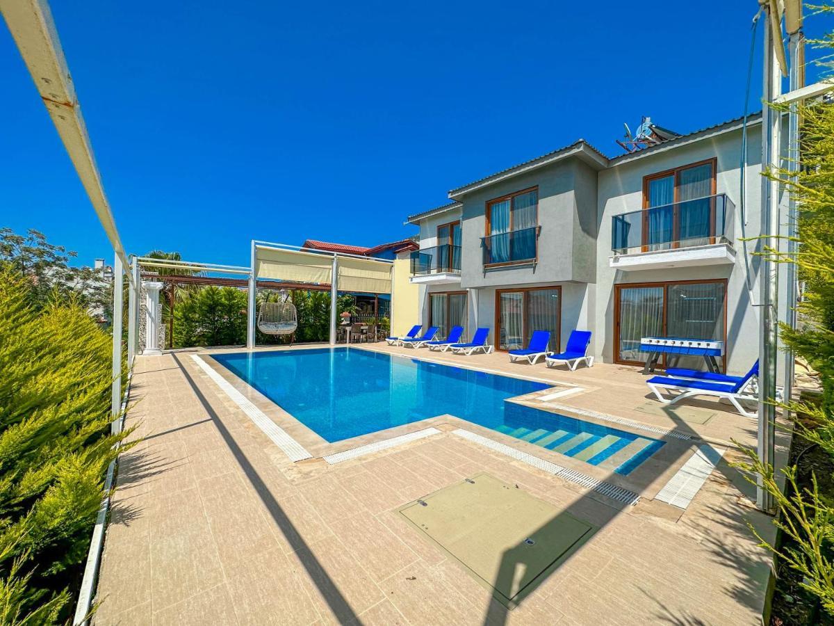 Star Villa, Oezel Havuzlu,