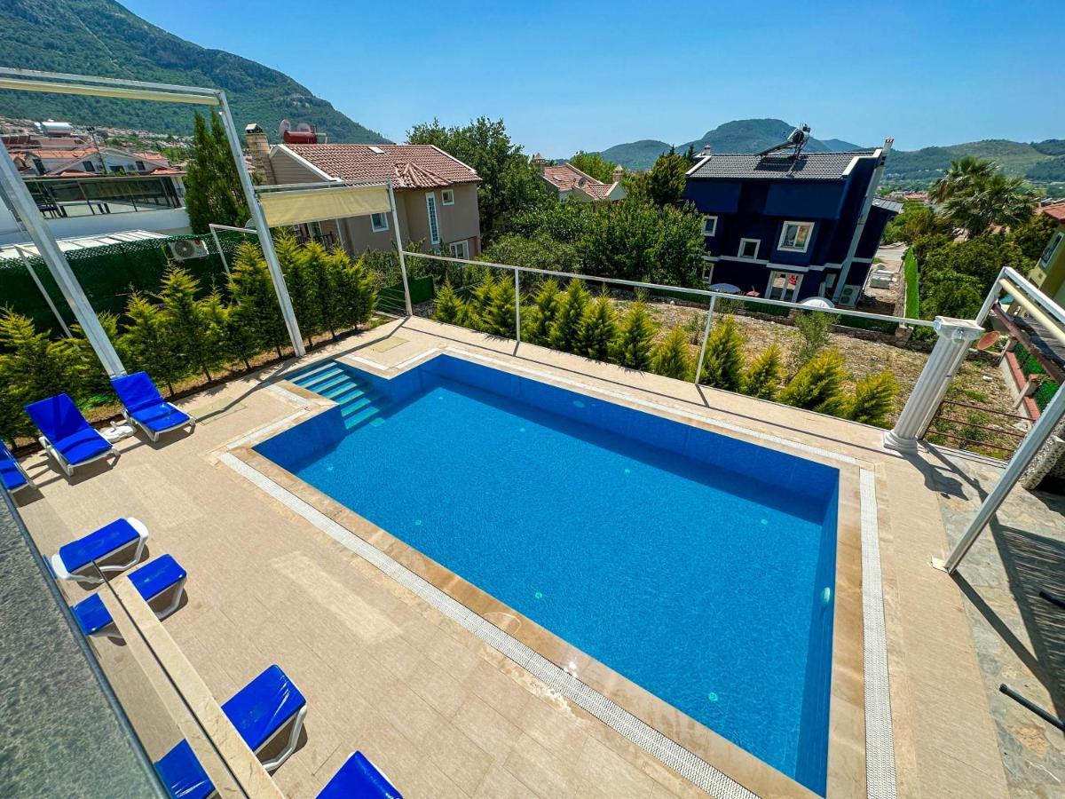 Villa Star Villa, Oezel Havuzlu, *