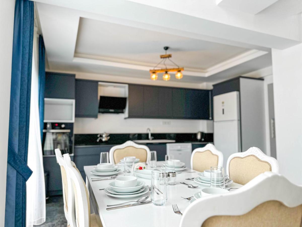 Villa Nokta Park K 4+1 Villa, Oezel Havuzlu