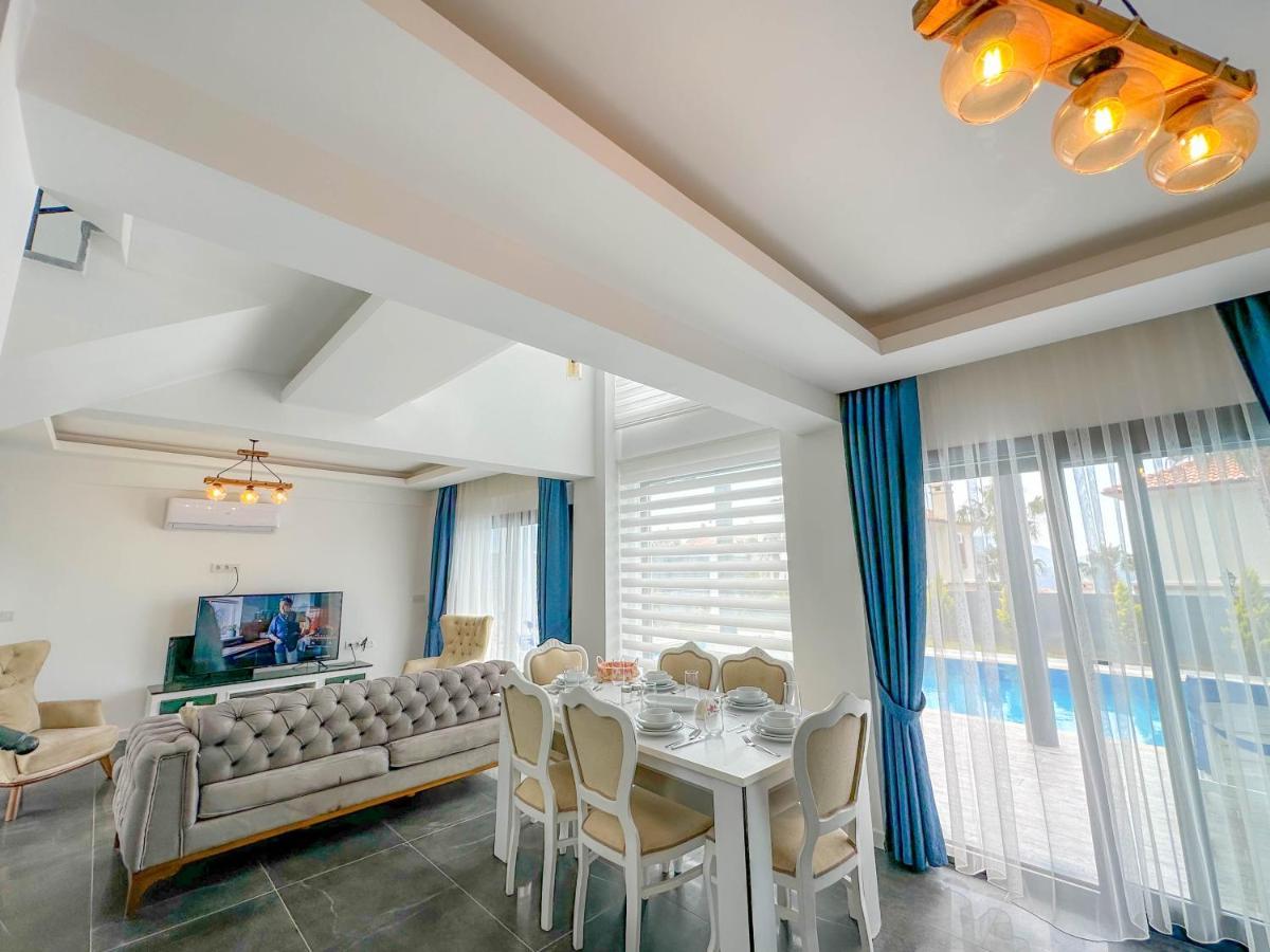 Nokta Park K 4+1 Villa, Oezel Havuzlu * Fethiye