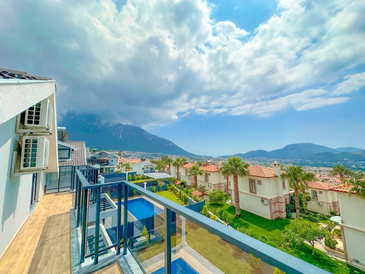 Nokta Park K 4+1 Villa, Oezel Havuzlu Villa