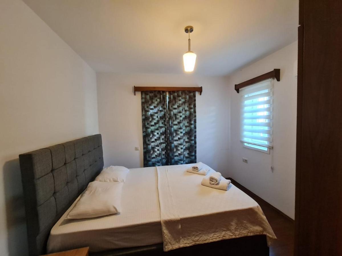 Dalos Villa *
