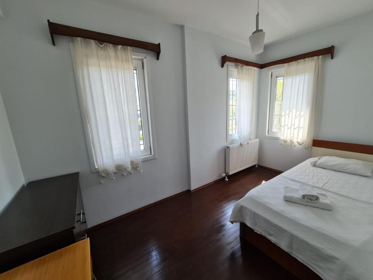 Villa Dalos *