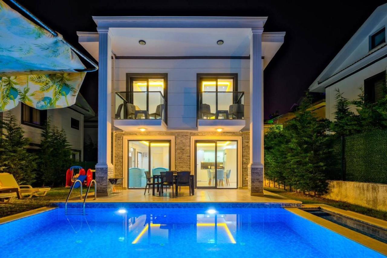 Akdamar Villa *