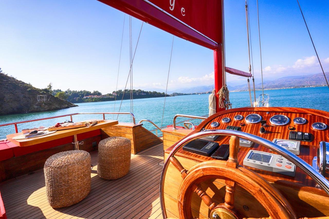 Blue Voyage Yacht Charter *