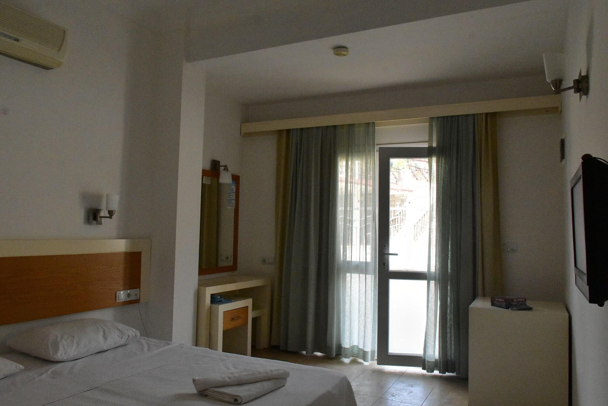 Hotel Diana 3*