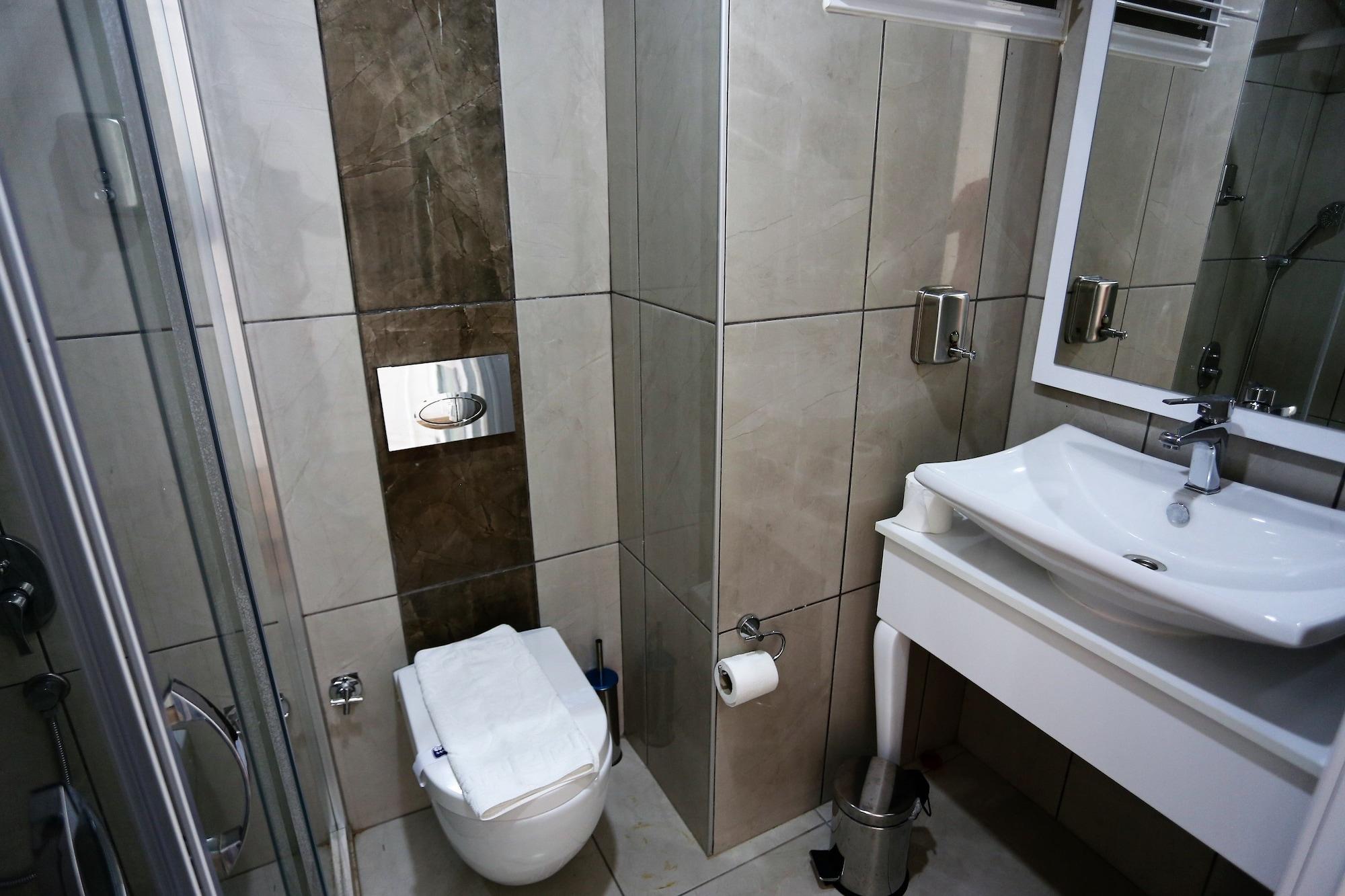 Cennet Life Hotel