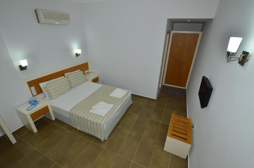 Hotel Diana 3*