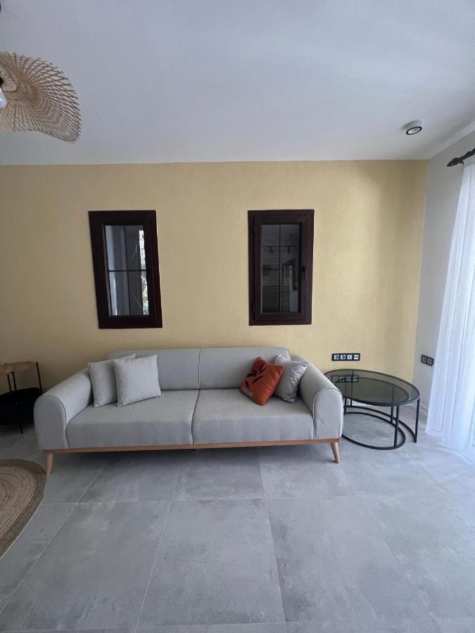 Oludeniz Luxury With Jacuzzi, Common Pool Villa *