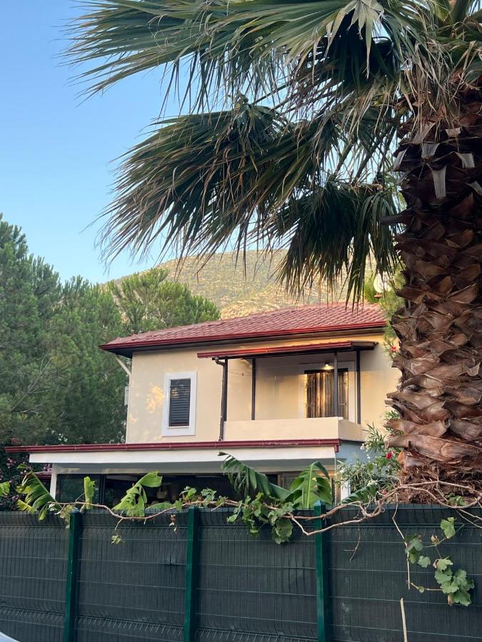 Villa Oludeniz Luxury With Jacuzzi, Common Pool Fethiye