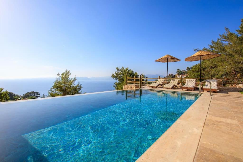 Unique Sea View Villa