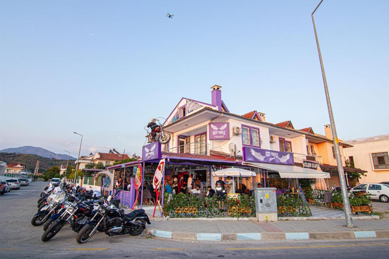 Hostel Deep Purple Bikers *
