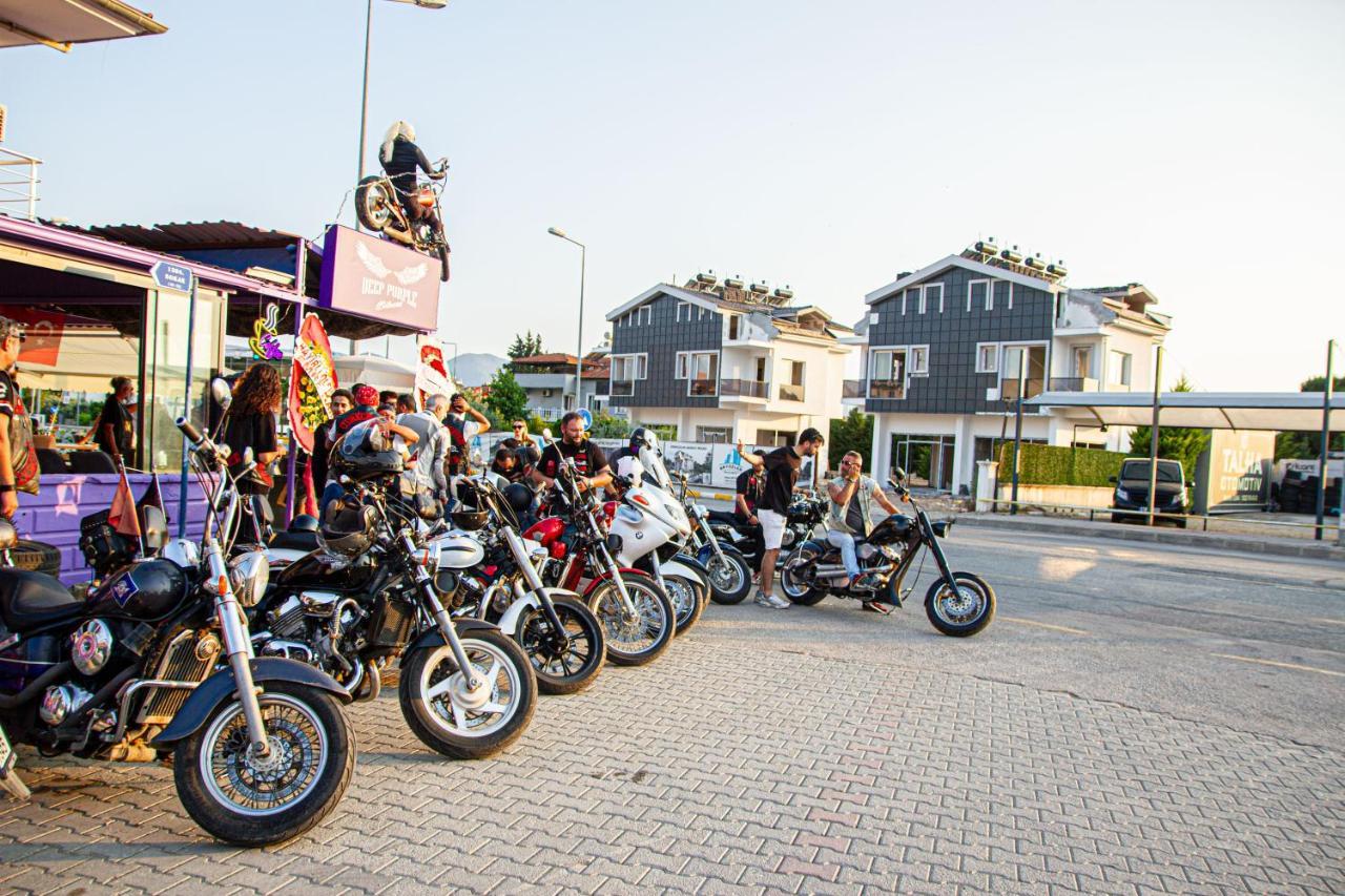 Hostel Deep Purple Bikers *