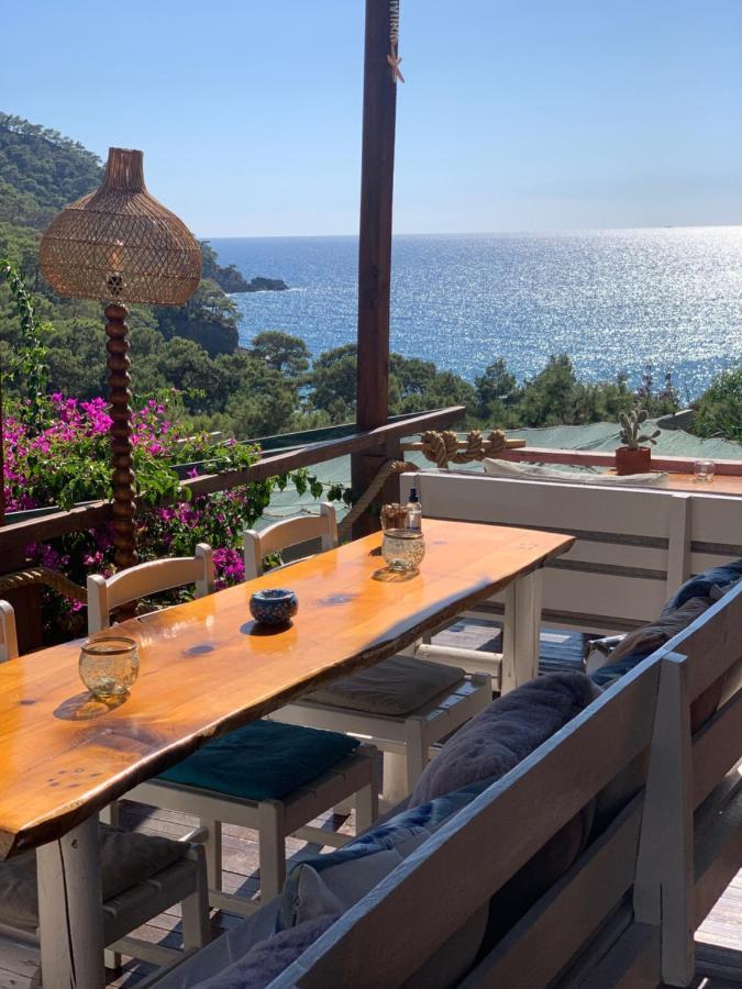 Bamboo With Sea View In Kabak Bay, Oeluedeniz Hotel Fethiye