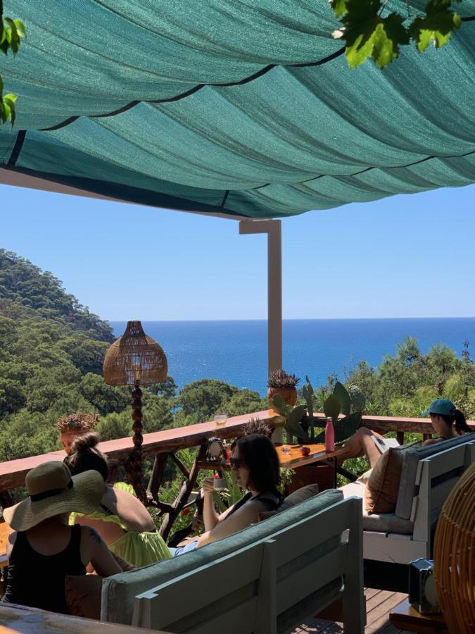 Otel Bamboo With Sea View In Kabak Bay, Oeluedeniz Fethiye