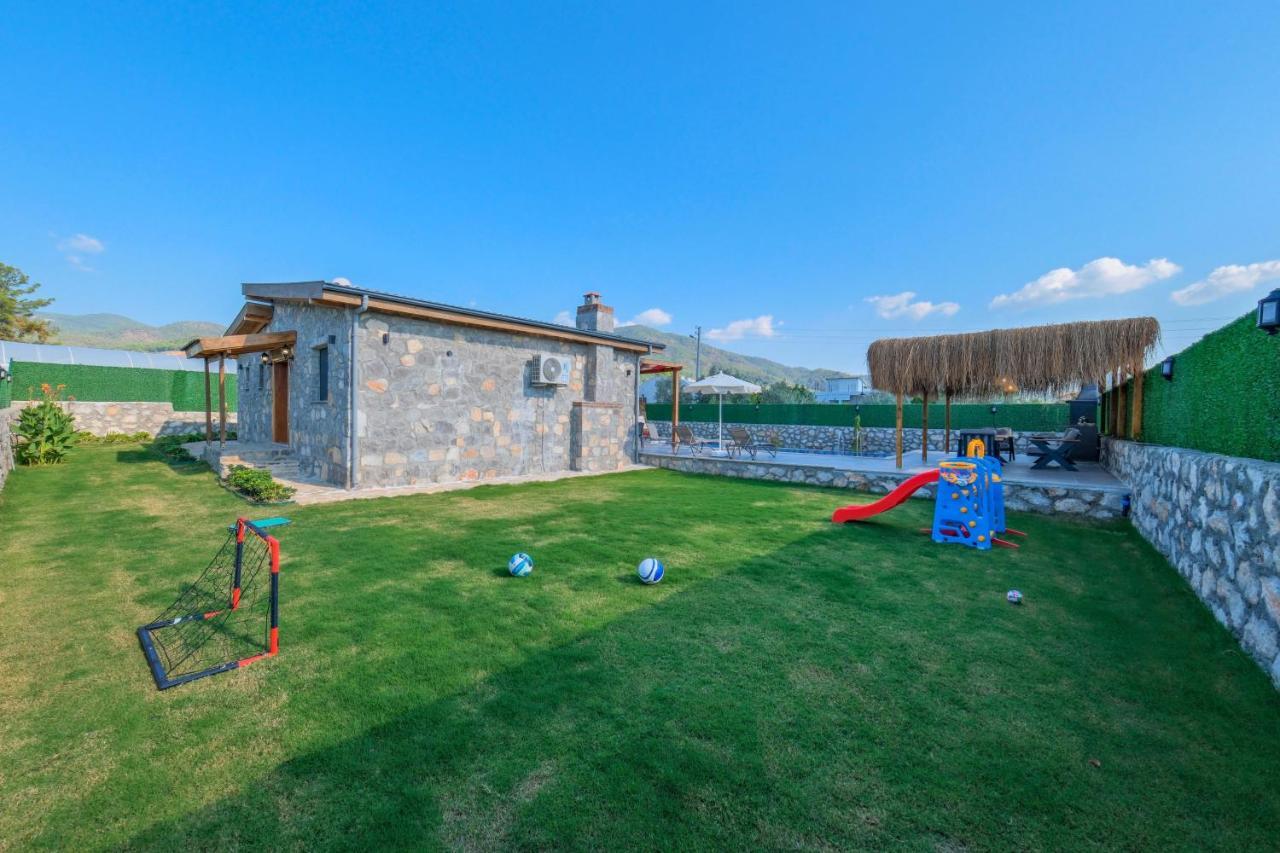 Vareste & Tas Mahal Villa *