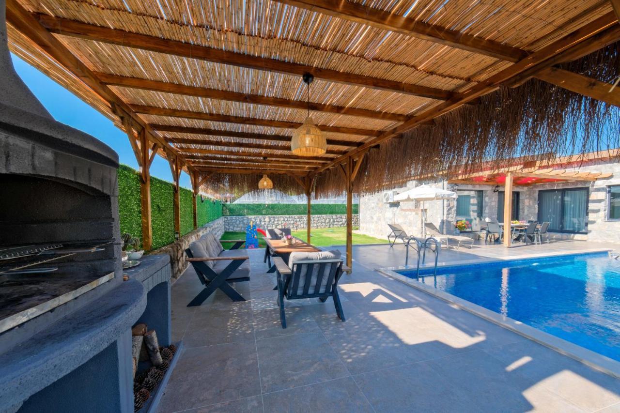 Villa Vareste & Tas Mahal Fethiye
