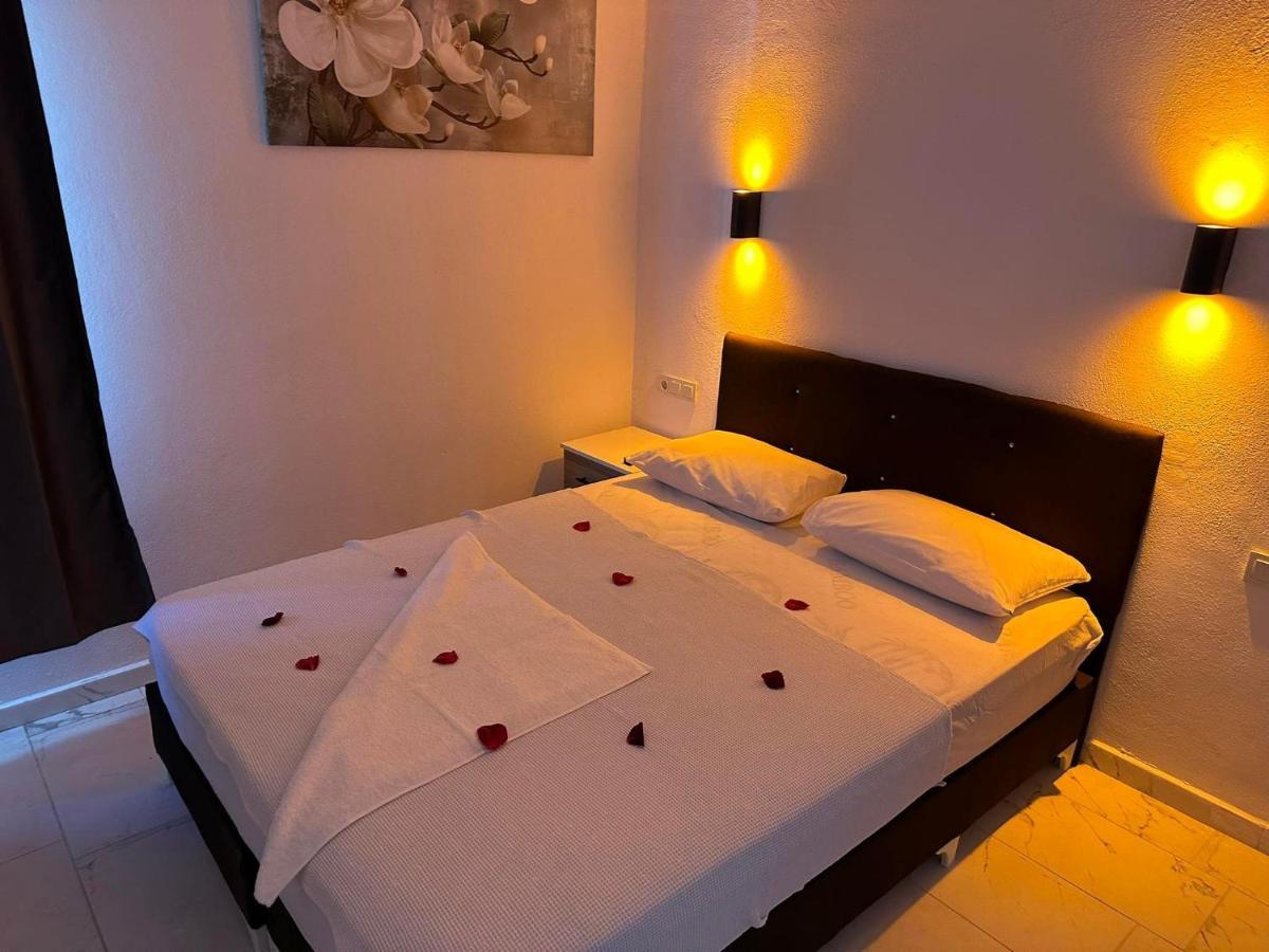 Tom London Apart * Fethiye