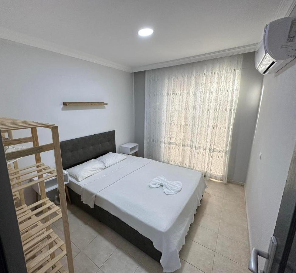Tom London Apart Fethiye