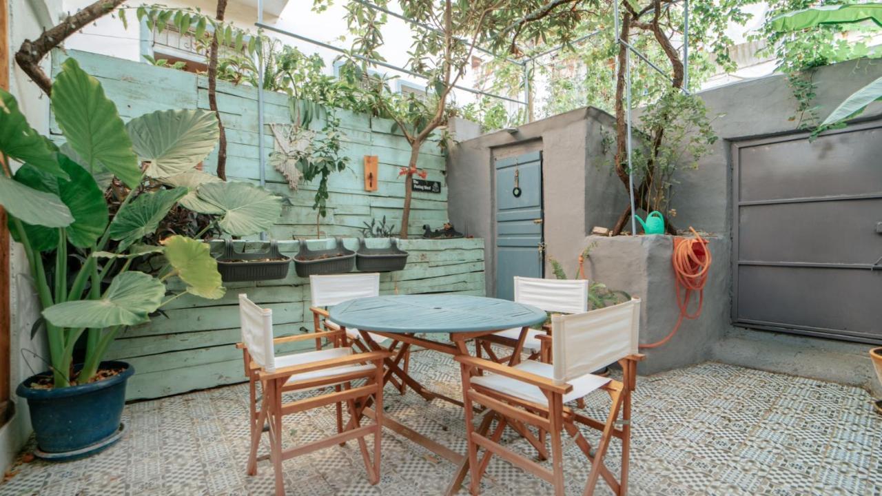 Villa Cozy Oasis With Lovely Backyard In *