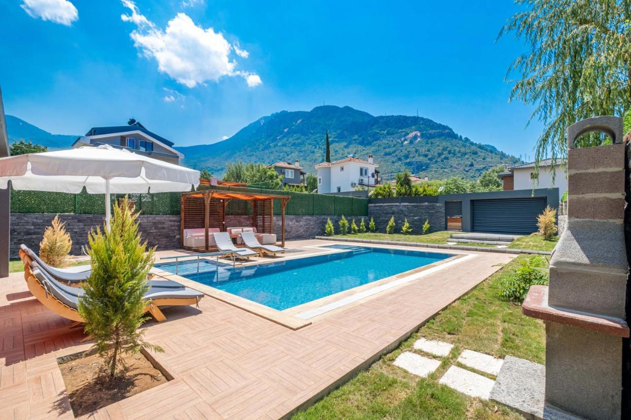 Luxurylifevillas 5-6 *