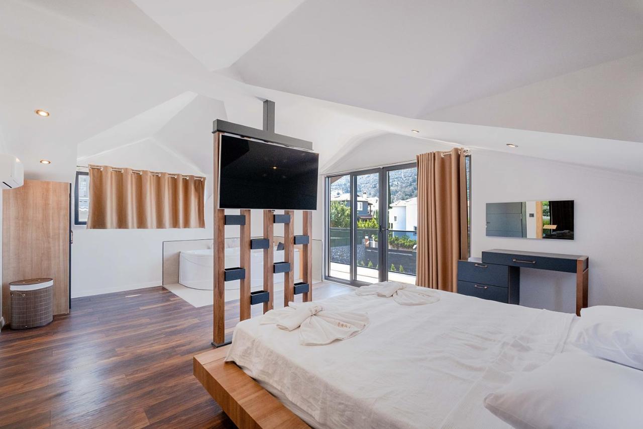 Luxurylifevillas 5-6 *